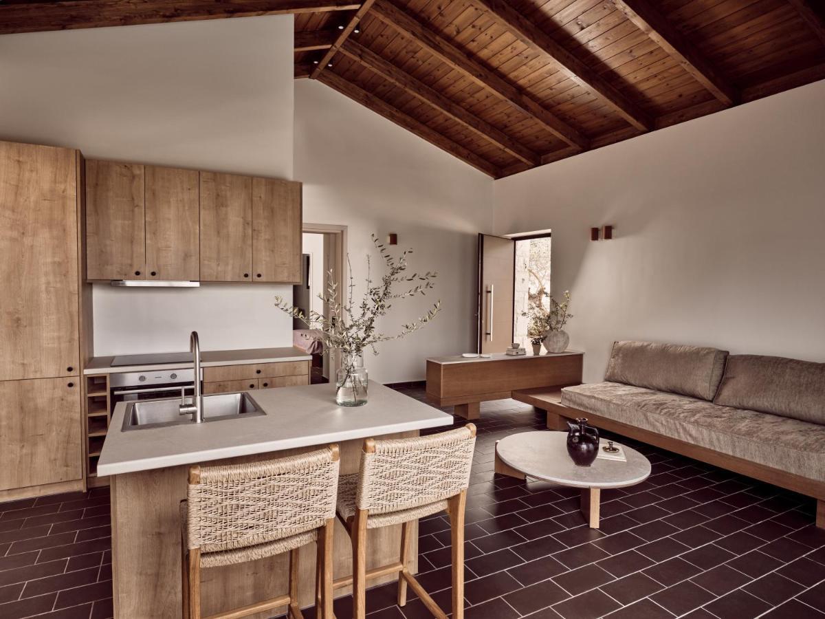 Villa Zayn Luxury Villas, A Serene Escape, By Thinkvilla Tsilivi (Zakynthos)